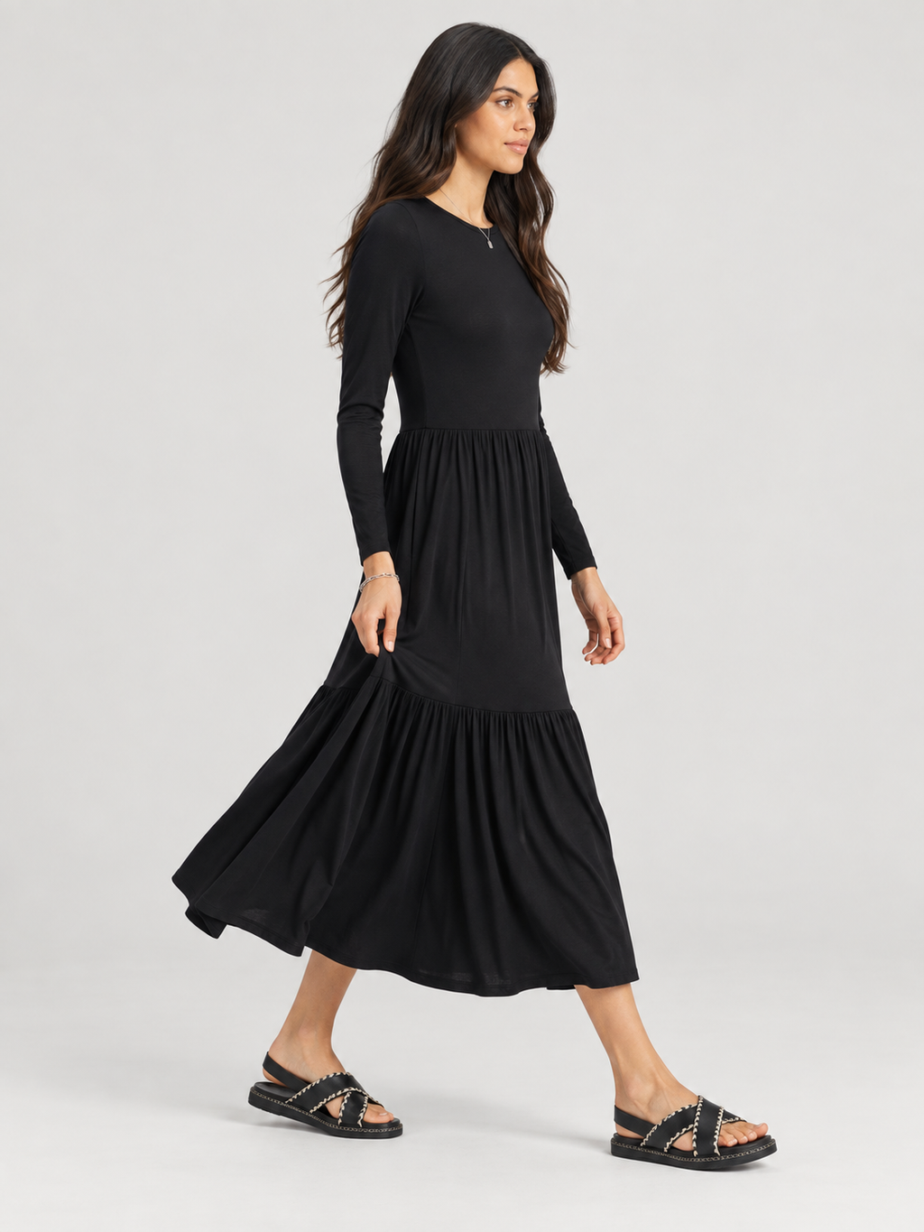 Black long sleeve tiered jersey midi dress — side movement