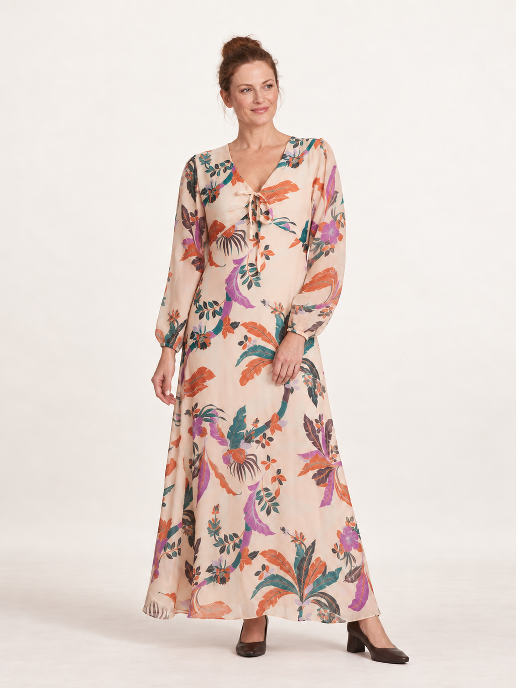 Blush Print viscose silk maxi dress — second-model