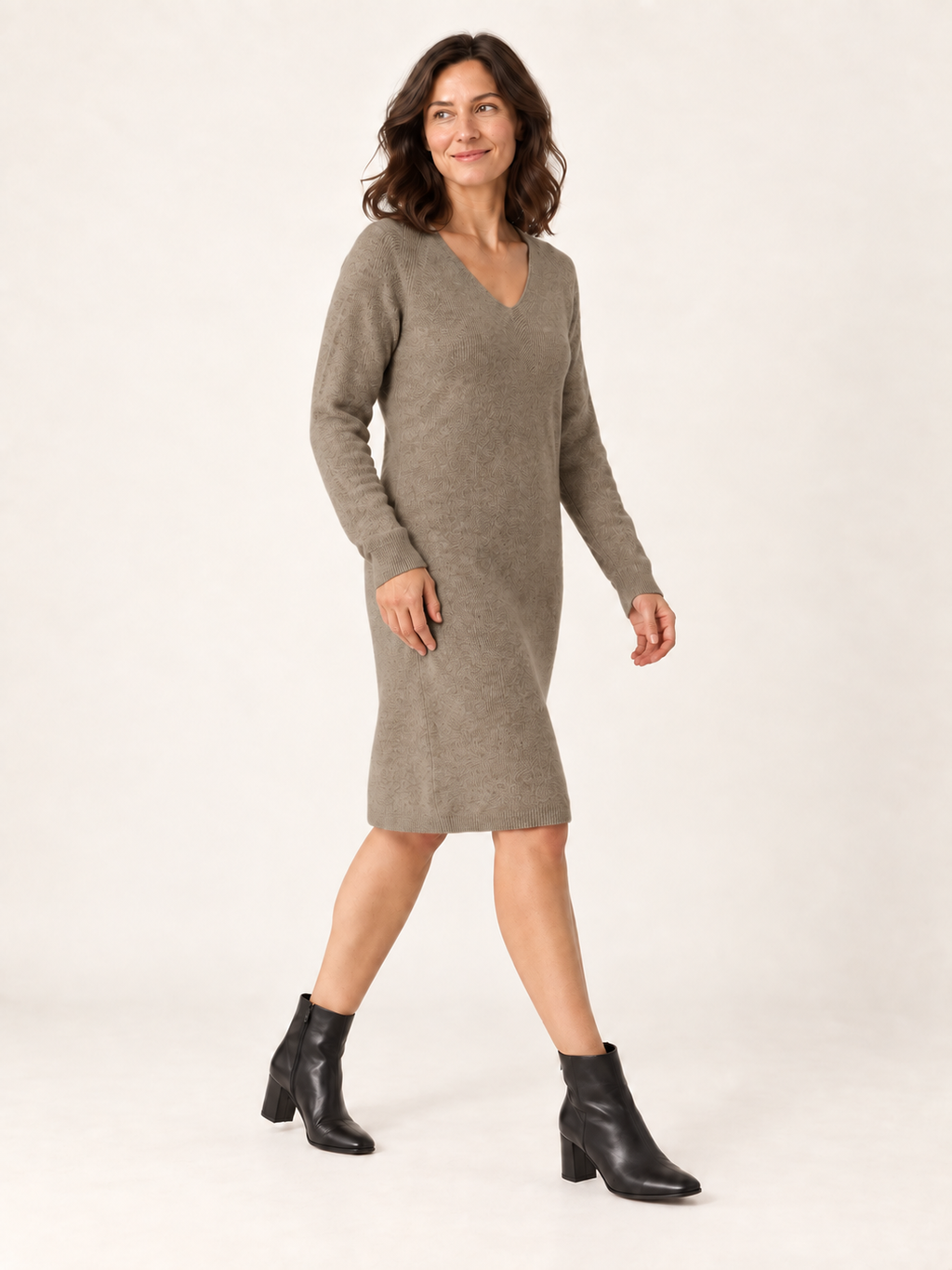 Khaki side movement view